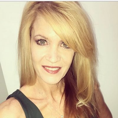 jeanette_cary's profile picture. 