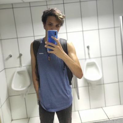 pocoto_voador's profile picture. oi, me segue ai..vamos ser amigos hehe