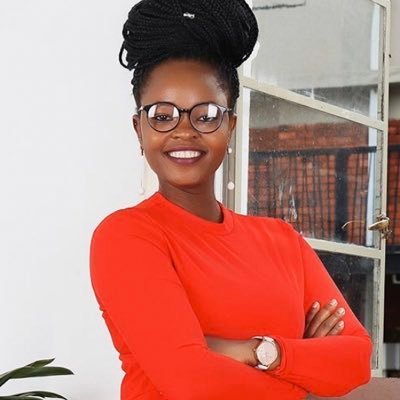 👷🏾‍♀️PowerEngineer💡 #power2dapeople 🌍IEEESmartVillageAmbassador✊🏿 Activist 👑 MbokodosRise Founder🖤 #writer 📝 DaughterofBiko🥊