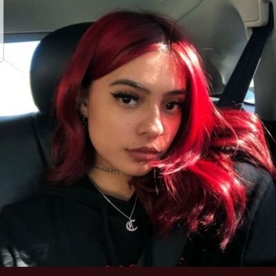 Christigotcha21's profile picture. eat me