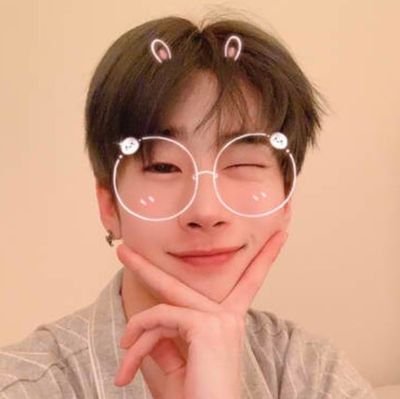 seungwoo wants you to be happy!! thank you for existing ✨ please know you are appreciated 💖