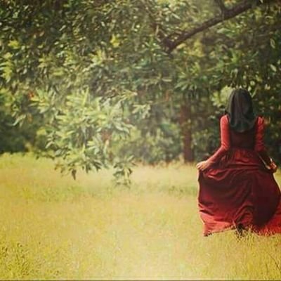 لما يسألك حدا: كيفك؟
قلو: الله رحيم حاططني بعيونو،
كيف بدي كون؟💙