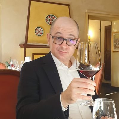 Odisseo2010's profile picture. "Everyone in the world should get a standing ovation at least once in their life, because we all overcometh the world" - August Pullman's Precept