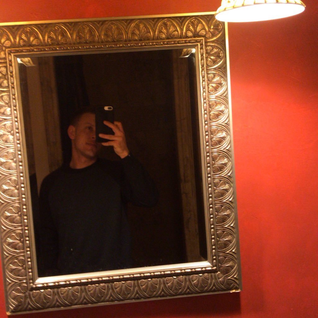 DiamondKings_'s profile picture. Twitter is my alter ego 4 Booking contact diamondkingsmusic@gmail.com