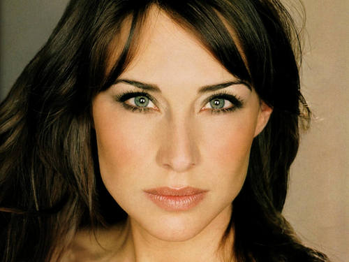 Official twitter of actress Claire Forlani. Can be seen as Queen Igraine in Camelot on Starz this coming April.