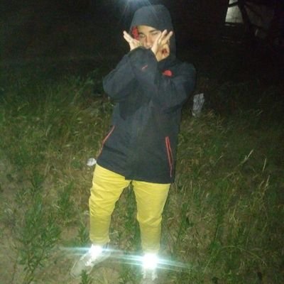 20 years💥
cuervo❤💙❤
sagitario♐
ig: yamil_emmanuel19
snap: yamill_a
musica🎶
klkkkkkkkk💎
🌴villa gesell🌴