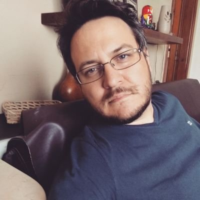 nicoalles's profile picture. Saer, Borges y un par más (como mucho).