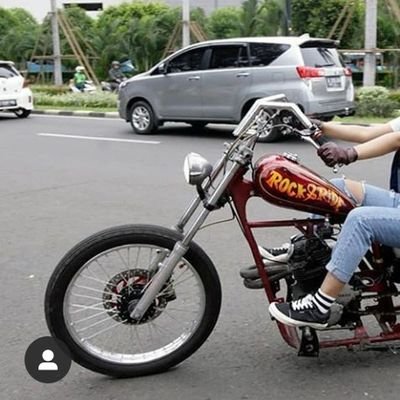 SantoProval2's profile picture. traveling