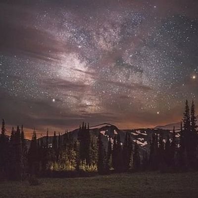 adaathrle123's profile picture. 