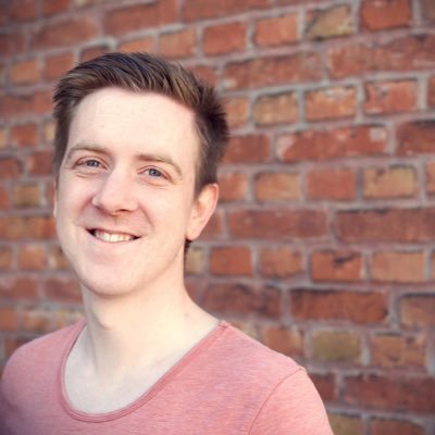 Journalist, Nachrichtenredakteur bei @radiohochstift, Moderator von Außenveranstaltungen, Initiator des Projekts Aus der Nachbarschaft.