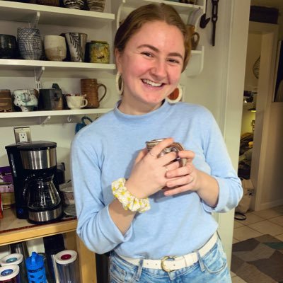 MaryOllen's profile picture. carly rae jepsen fan account, newsletter influencer