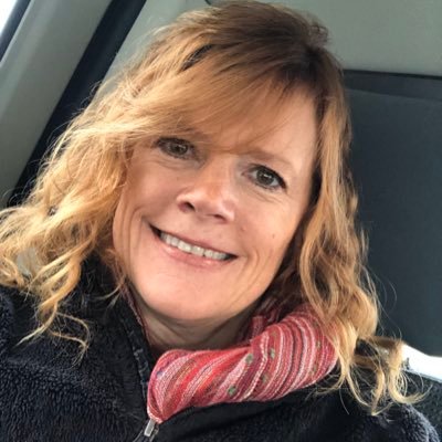 rtarbell27's profile picture. Mom, sister, friend, teacher....💚💚💚🌻🌻🌻