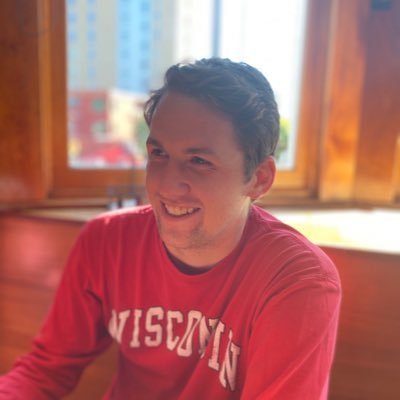 Policy and Budget Analyst for IL Senate Dems | Badger alum | otter enthusiast