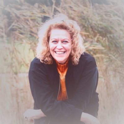 EvelineSachs's profile picture. 🌱Plantaardig Ⓥ 💚Ahimsa🕊🤒chr. ziek/revalideert 🚴‍♀️   🙏🏼 blogt 🖌 📖 Auteur Tessa’s Tijd met Duitse herder Tessa in de hoofdrol. ❤️🐾    https://t.co/iOmIfHuzV2