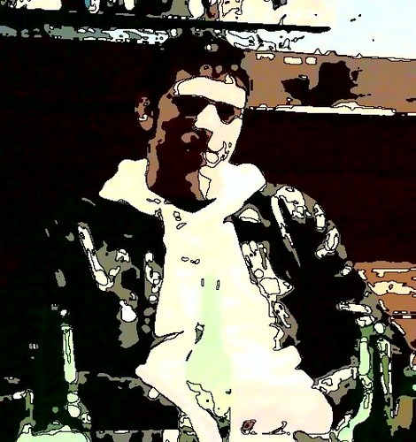 YoseSastre's profile picture. Quién quiera una corona que se la haga de cartón, que la corona de España no es para ningún Borbón.