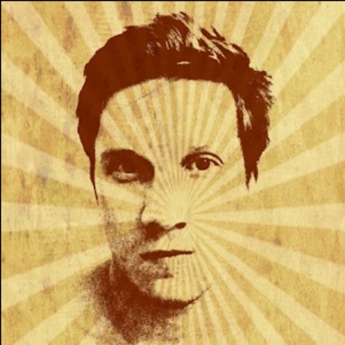 public_moertl's profile picture. this account is the public companion to my protected account @moertl