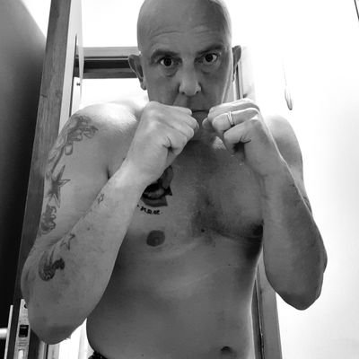 Nozza71's profile picture. Born & bred in South West London, 2 beautiful daughters & the missus Corinne, mad Chelsea, F1 & boxing .. Former Sutton United FC / Spurs Youth player ..