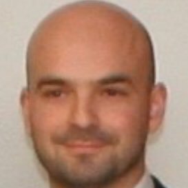 Associate Prof Continuum Mechs and Comput Mechanics. Universidad de Sevilla