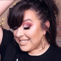 Laura Ann(@lauraannmakeup) 's Twitter Profile Photo