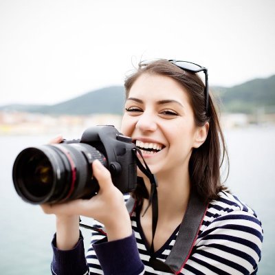 Un seul regard de l'être qu'on aime équivaut à douze années de bonheur