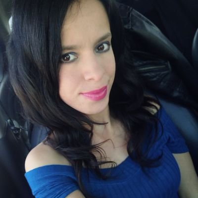 Soy de Guadalaja,Jalisco
Soy Tapatia
Tengo 21 años
Soy estudiante de la Licenciatura en Educación