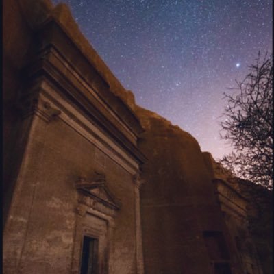 jomanh42424's profile picture. ;