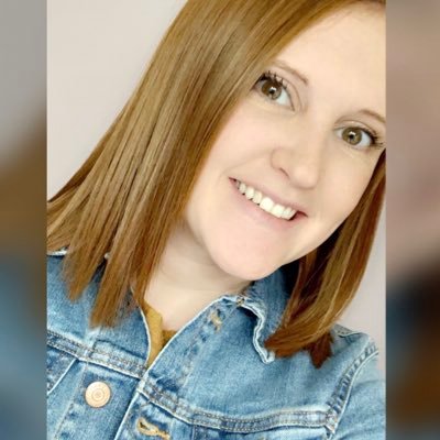 desireeschneids's profile picture. 