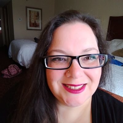 lora5487's profile picture. living the dream...