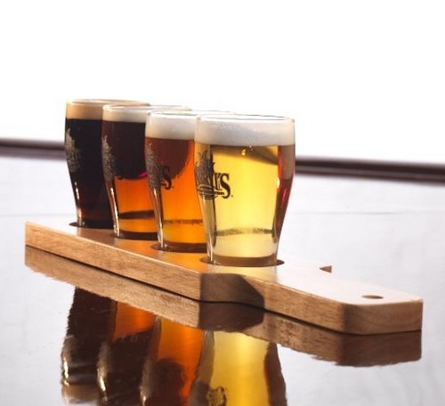 Complete Beer Snob that reviews craft beer. Writer, blogger, judge, beer snob. Life is too short to drink crappy beer.
