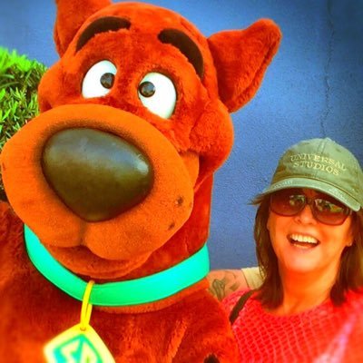 KarenPerry7's profile picture. 🌎