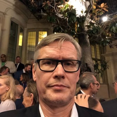 Helsingin yleiskaavapäällikkö. Twiitit omia. Director of Strategic Urban Planning, City of Helsinki. Tweets my own.
