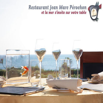 lesbrisants's profile picture. Une table où le chef met un point d’honneur à la fraîcheur et la qualité des produits, privilégiant une mise en valeur du produit, avec une touche d’originalité