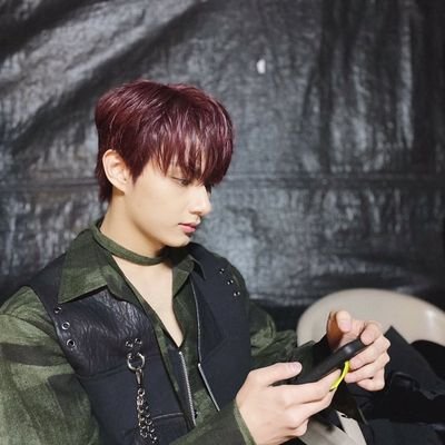 세븐틴❤캐럿
디에잇💙준💙
확인이 느릴수도 있어요!