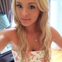 Flora Smith - @FloraSm98894265 Twitter Profile Photo