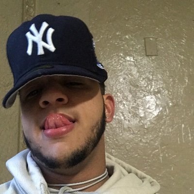 vakero04's profile picture. 