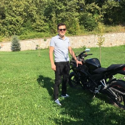 Kerimyillmz's profile picture. Çomü