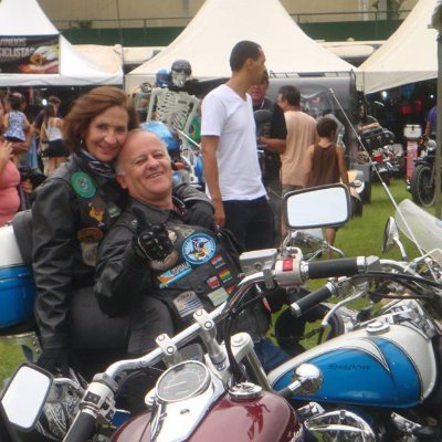 Art. Plástico, Pil. de Avião, Mil. da Reserva da Aer, Motociclista Fundador do Filhos do Asfalto MC, do Brasil Estradeiros MG. Criador do site https://t.co/UO5XRzqjmc.