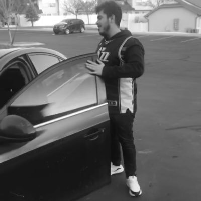 garrettesplin5's profile picture. 