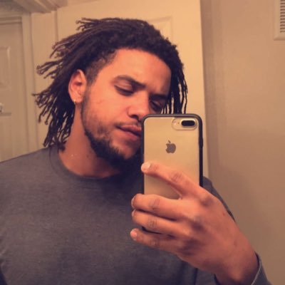 SelfMadeMokamba's profile picture. 