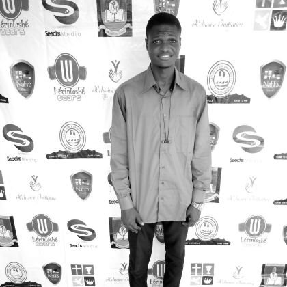Olamide_001's profile picture. Python programmer|| teacher|| graphic designer || presenter || public speaker || lover of Christ