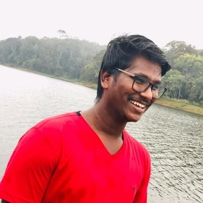 selva0242's profile picture. 🧐