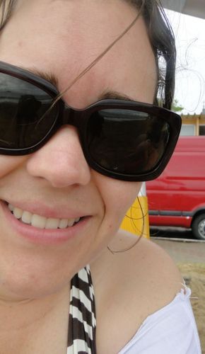 vanessafonso's profile picture. e vc? já parou pra pensar quem é vc?