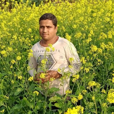 pushpen40575902's profile picture. l love my family and india