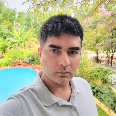 ad_il_s's profile picture. Managing Director