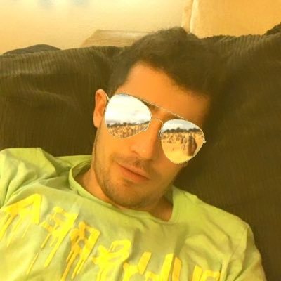 lecroisssant's profile picture. If I had a heart, I could love you. I had a voice, I'd sing