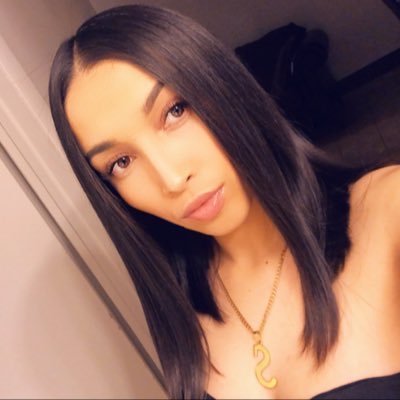 _sianilee's profile picture. 