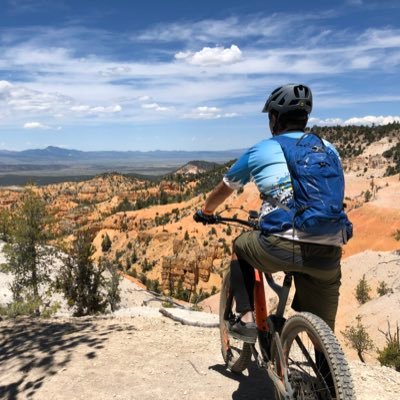 rvoss01's profile picture. 