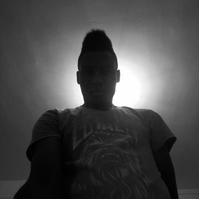 LapanthereKoko's profile picture. #Si tu vois mon dos c'est que mon ventre est devant😂