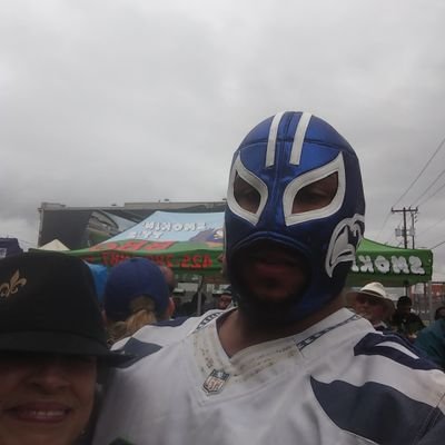 LuchadorSeahawk Profile Picture