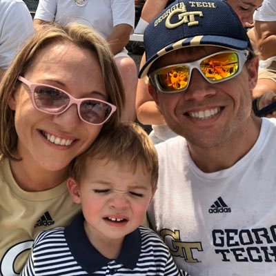 Software & Design Engineer / Owner at Smartware Design LLC, https://t.co/rL0fYLJVv8, Go Jackets! #biGTime @smartwaredesign https://t.co/uSjBj24jAv - Sr iOS Engineer ✈️